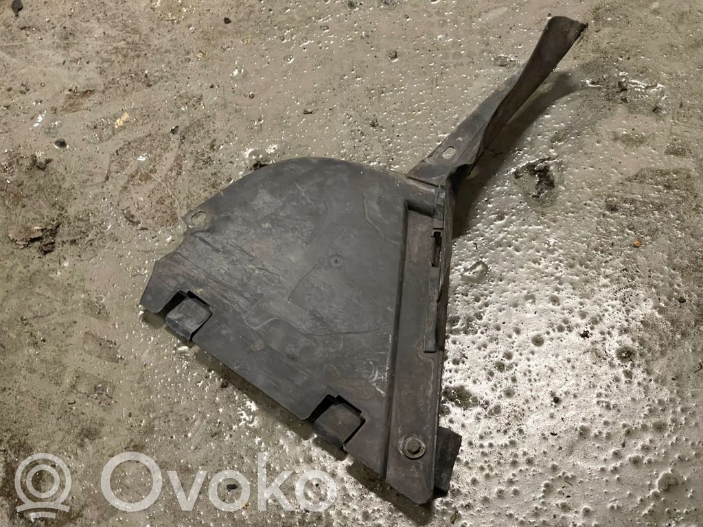 BMW 3 E36 Подкрылок 