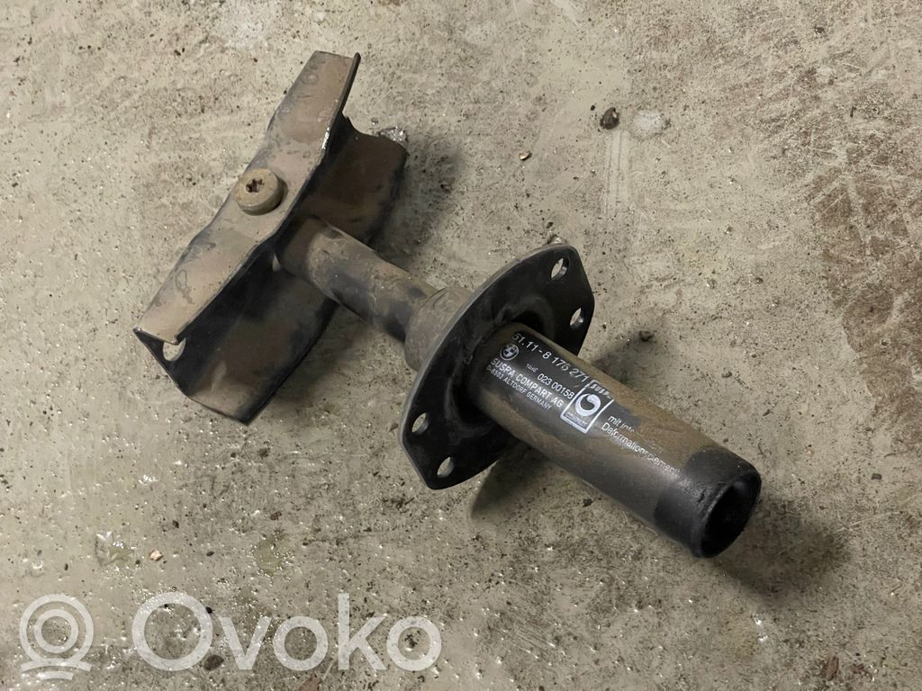 BMW 3 E36 Priekšpusē bampera amortizators 