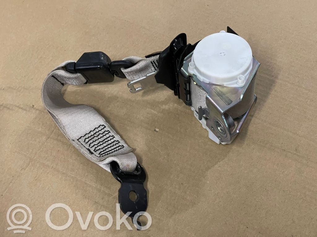 BMW 5 F10 F11 Pas bezpieczeństwa fotela tylnego środkowego 