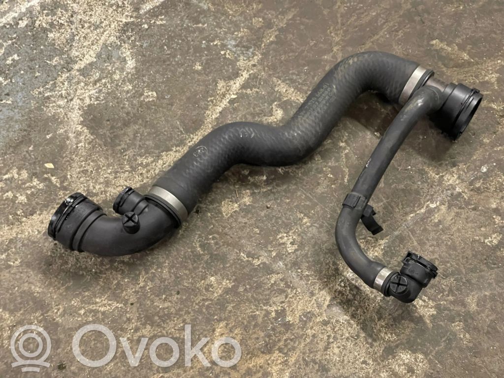 BMW 3 E46 Engine coolant pipe/hose 