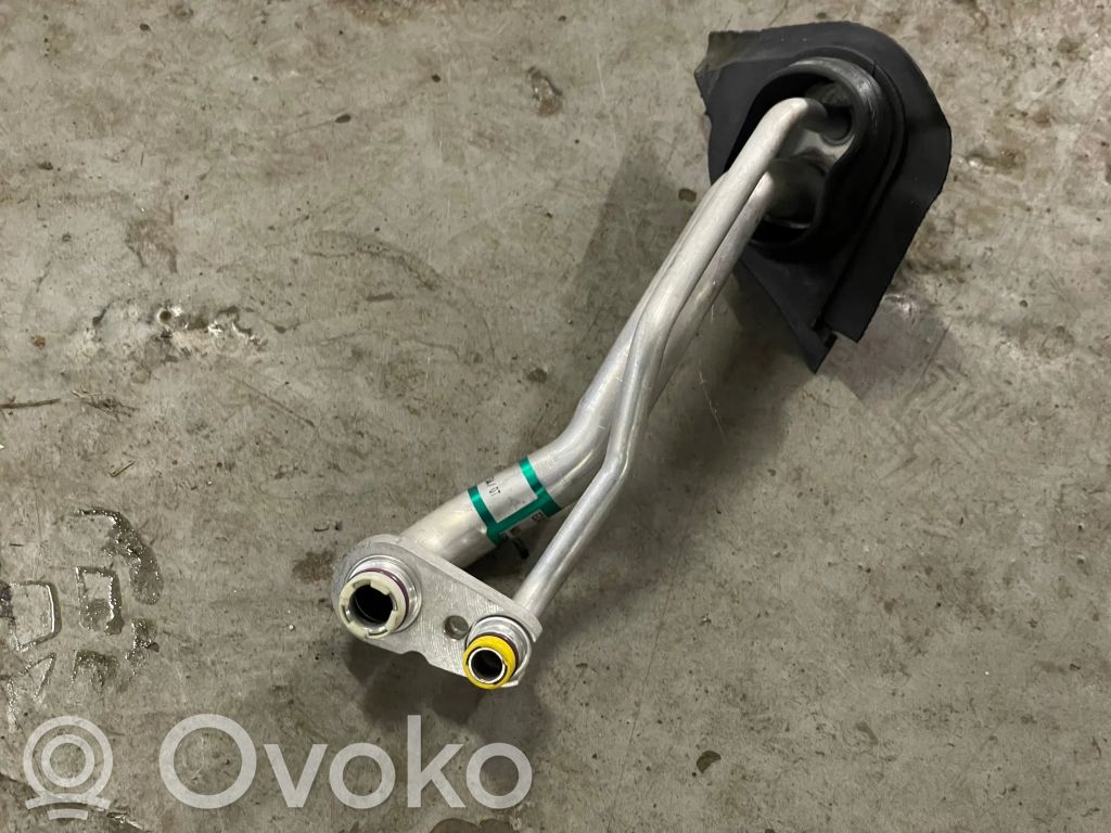 BMW X3 E83 Air conditioning (A/C) pipe/hose 