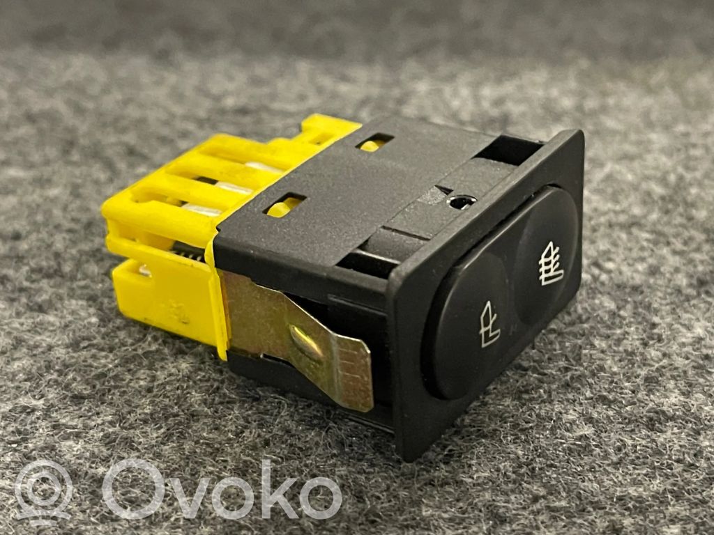 Seat heating switch   2491477,03102000