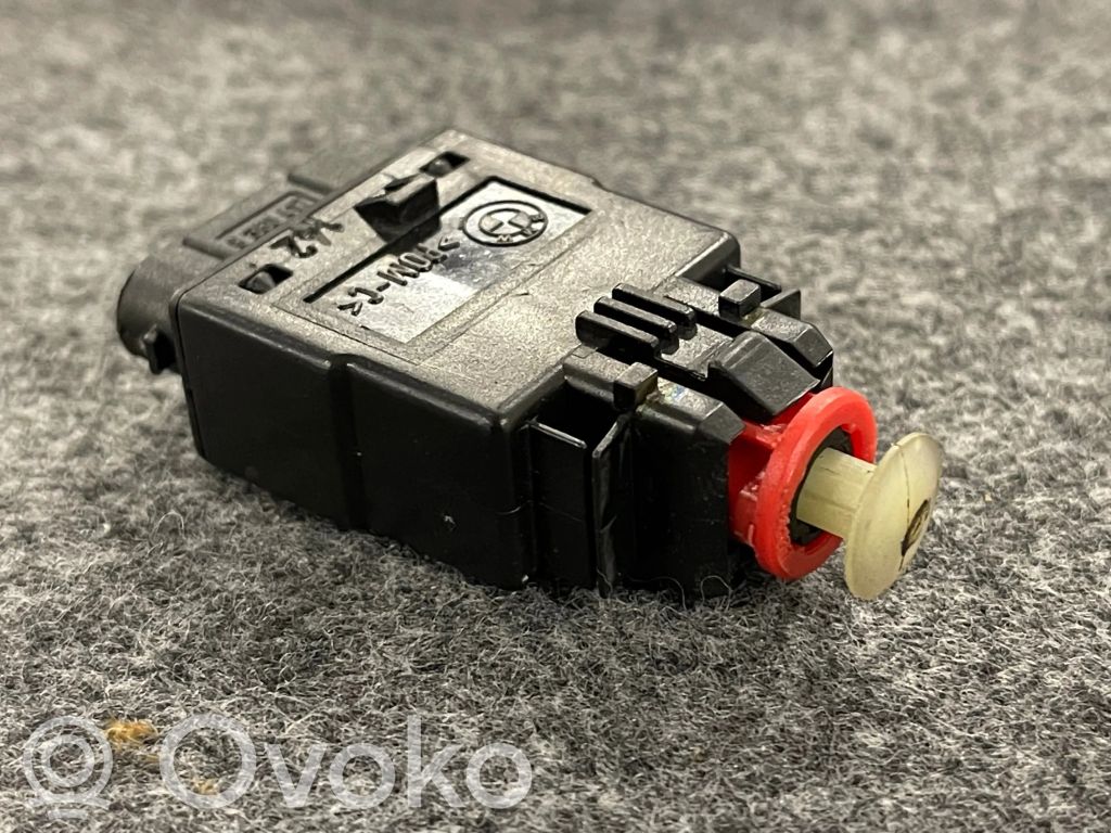 Brake pedal sensor switch   8360417