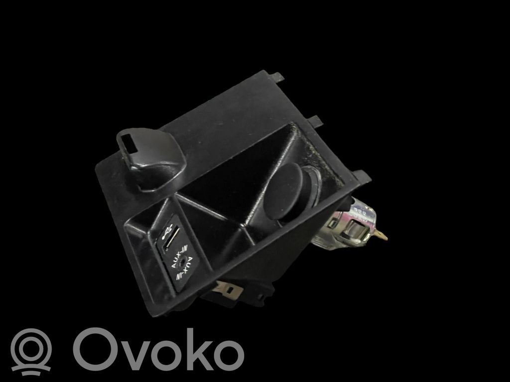 BMW X5 E70 Other center console (tunnel) element 