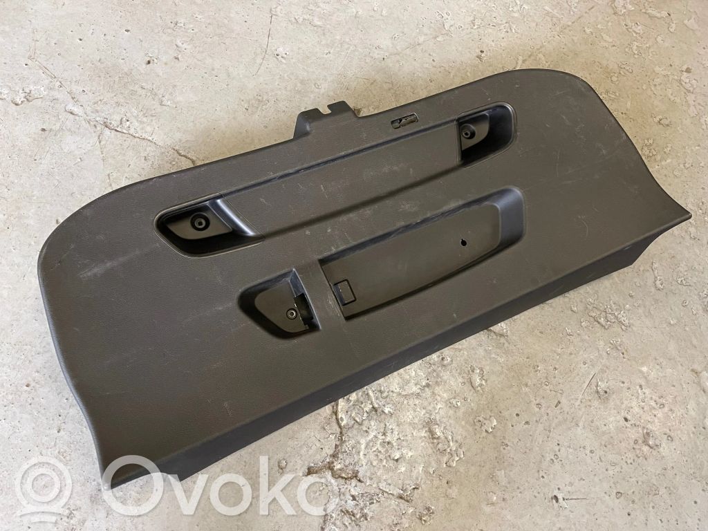 Tailgate trim   2991704,11242012