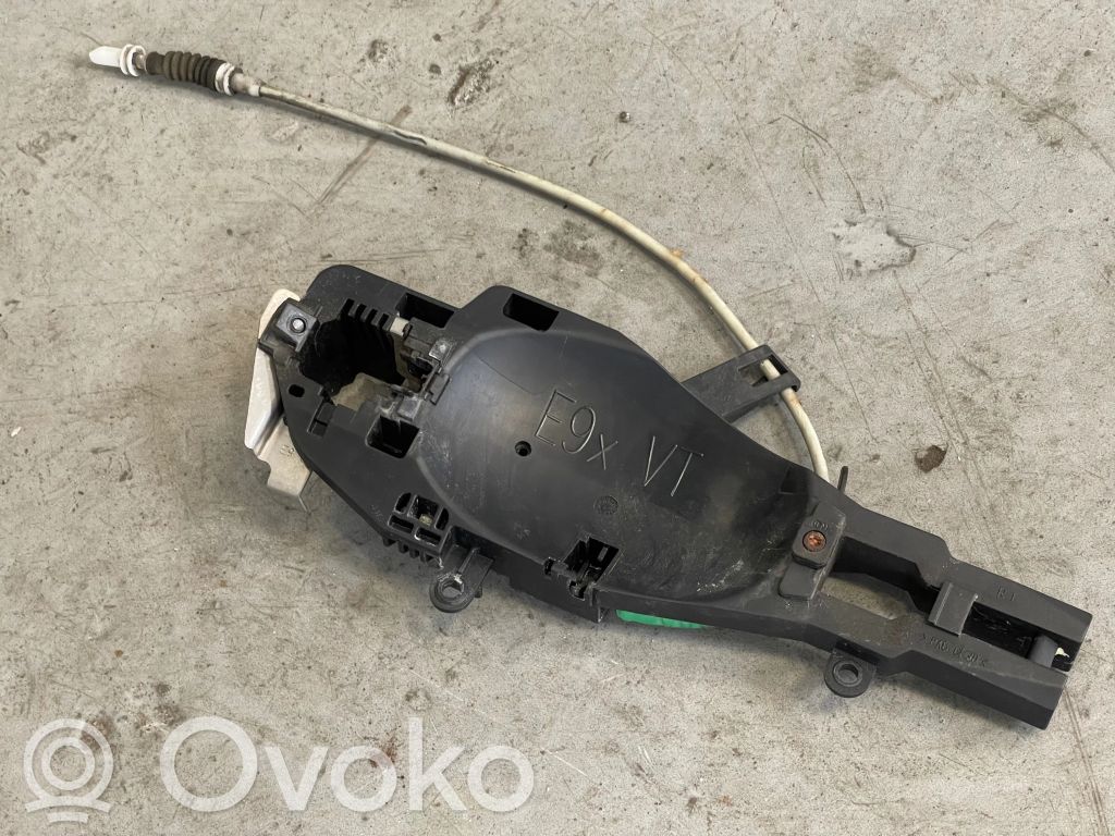 BMW 3 E92 E93 Etuoven ulkokahvan kehys 