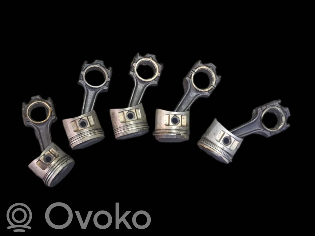 Piston avec bielle   086079