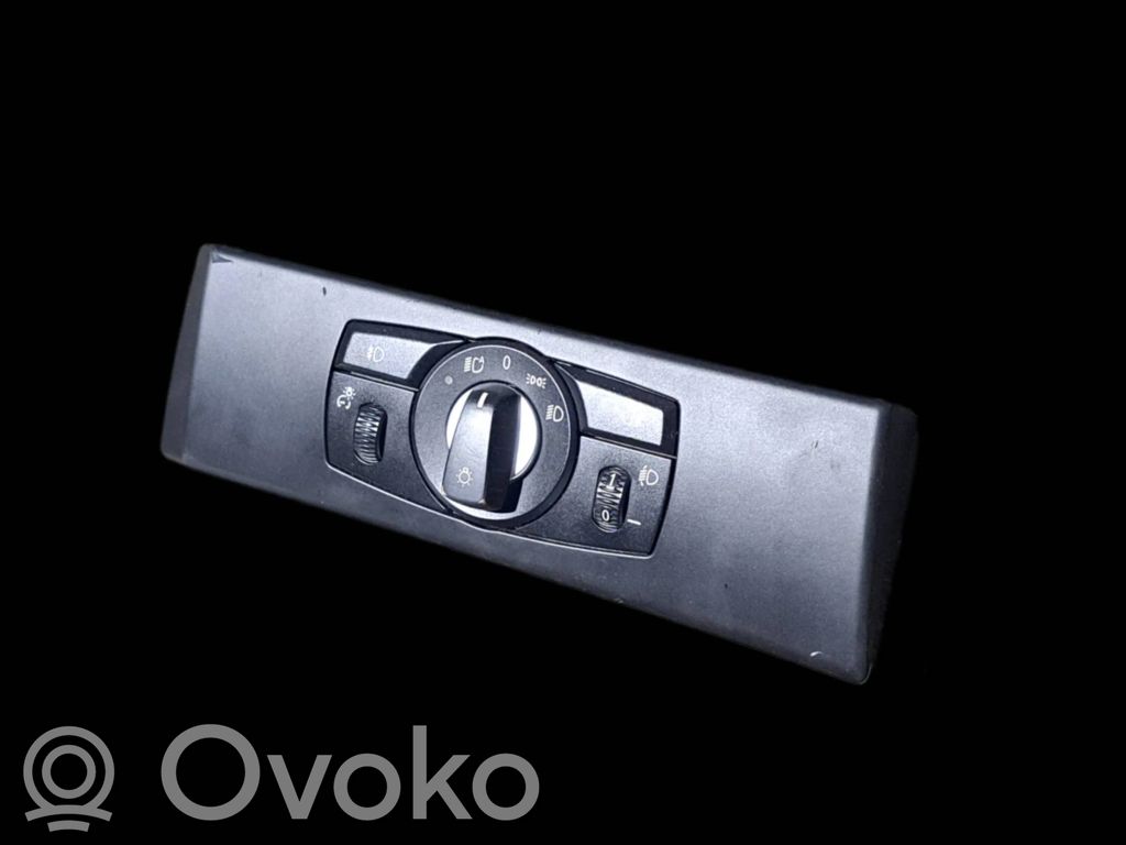 Light switch   6988566,33295001,30080110369163