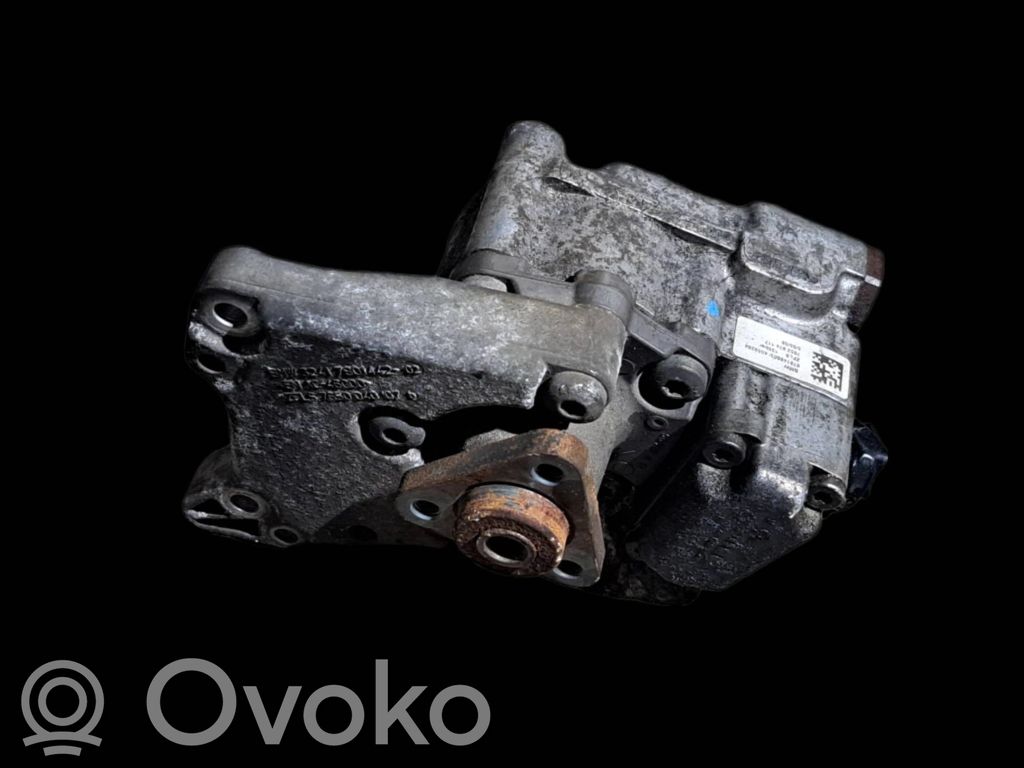 BMW 5 E60 E61 Power steering pump 