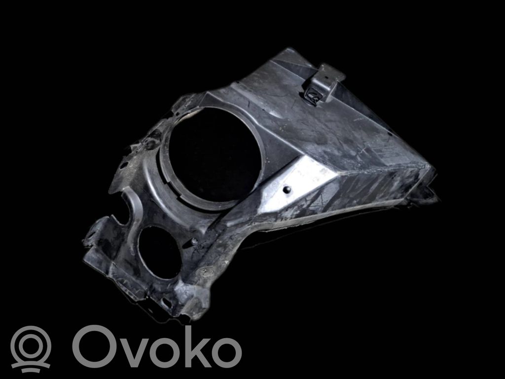 BMW 7 E38 Other engine bay part 