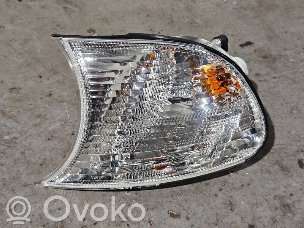 BMW 3 E46 Front indicator light 