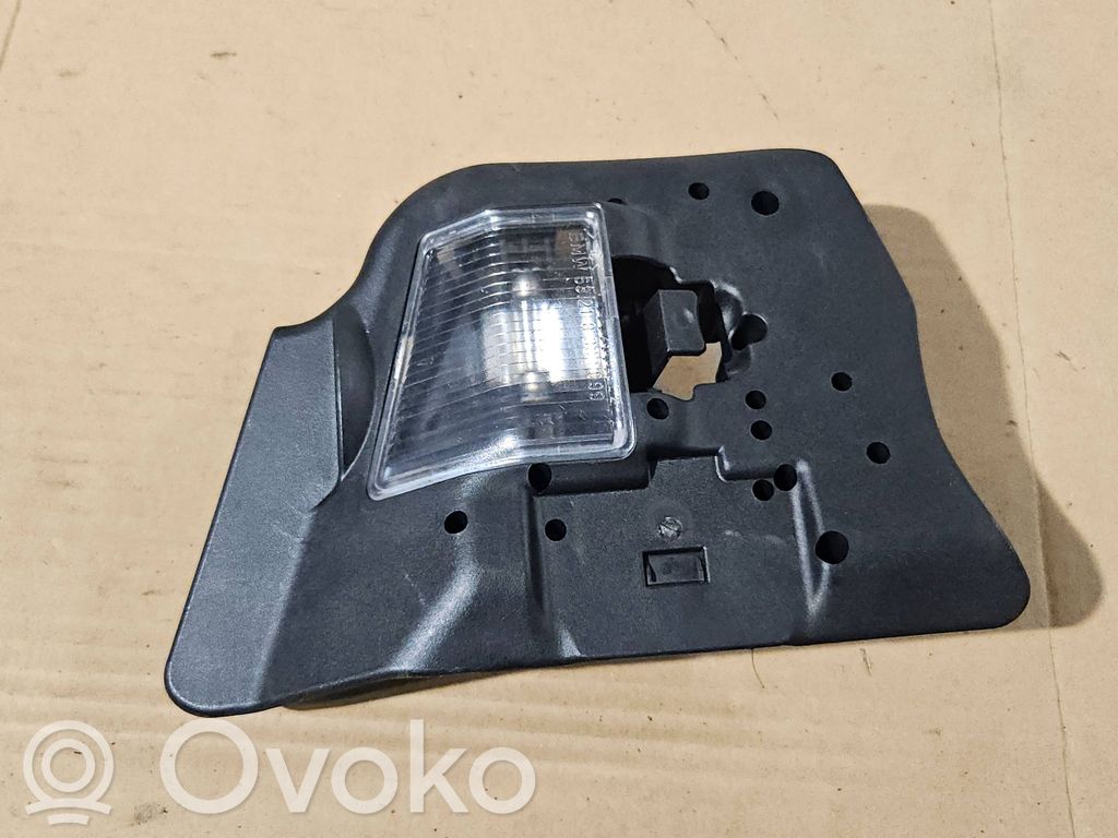BMW 3 E46 Cubierta del soporte de la lámpara de la luz trasera 