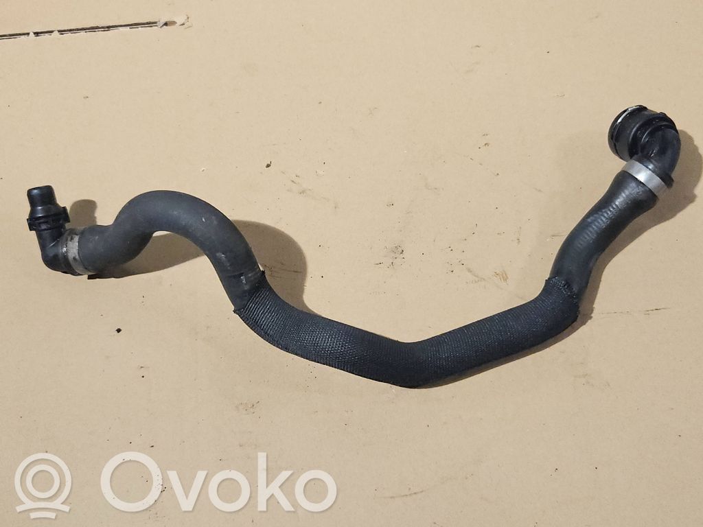 BMW X5 E70 Engine coolant pipe/hose 