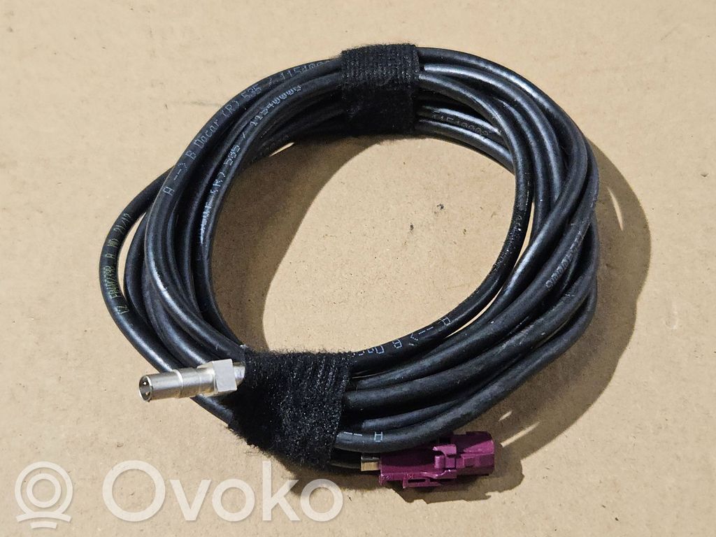 Camera wiring loom   6982246,D4Z001BMWD,0102103104