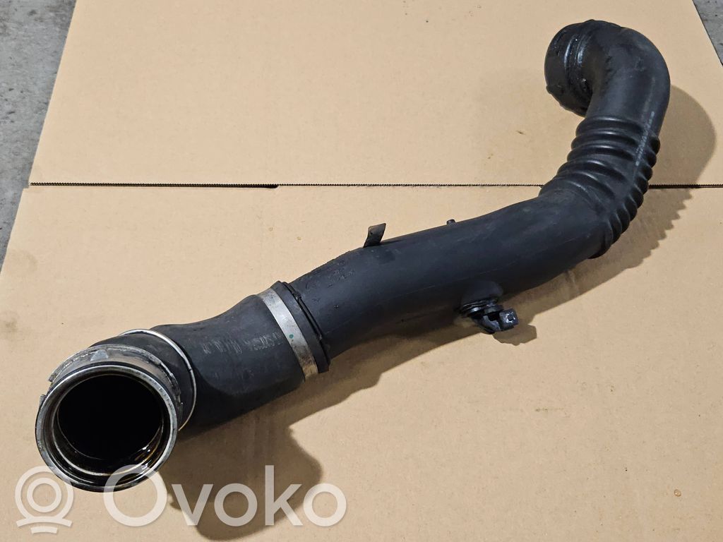 BMW 3 E90 E91 Intercooler hose/pipe 