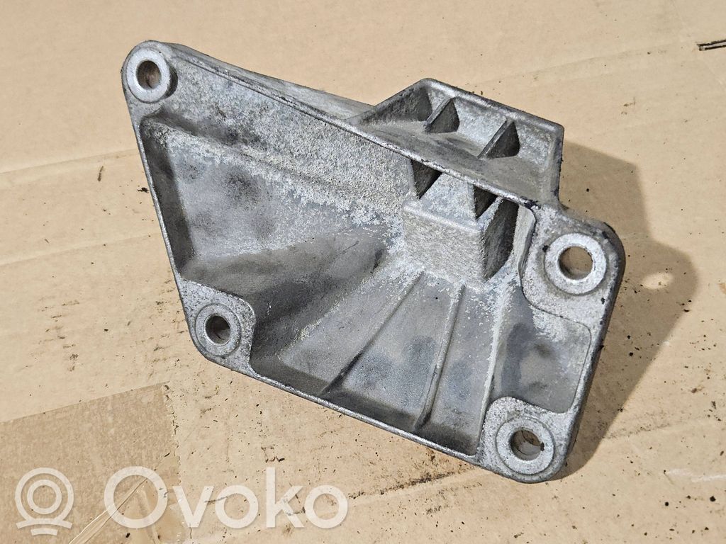 BMW 5 F10 F11 Engine mounting bracket 