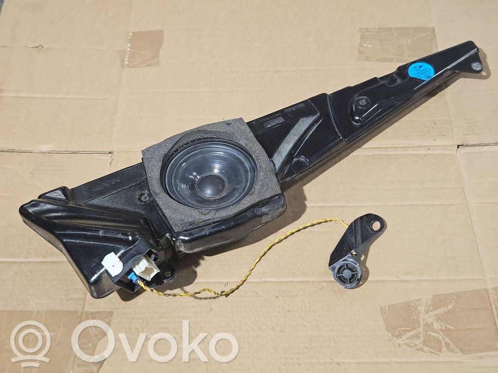 Etuoven kaiutin   8360781,8362629,4913430765