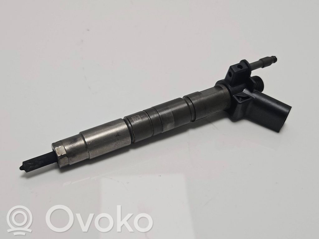 Injecteur de carburant   7797877
