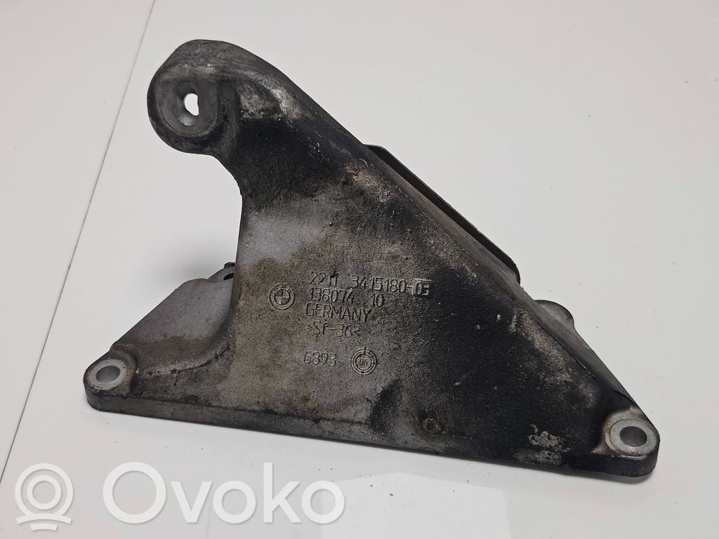 BMW X3 E83 Engine mounting bracket 