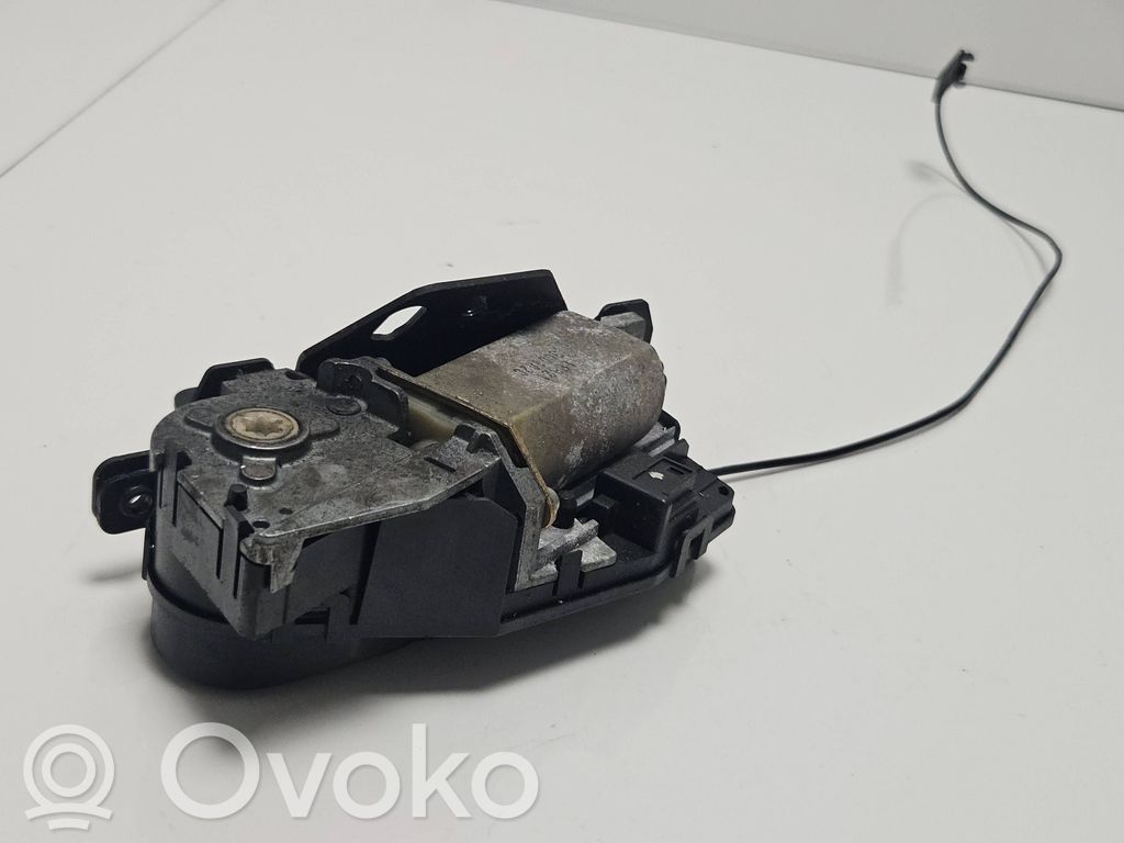 BMW X5 E53 Spyna galinio dangčio 