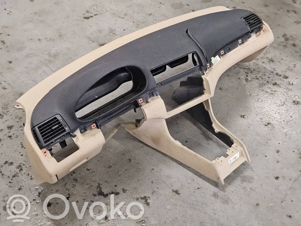 BMW 3 E46 Panelė 