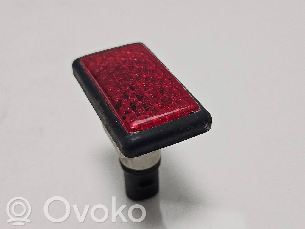 Front door interior light   8352269