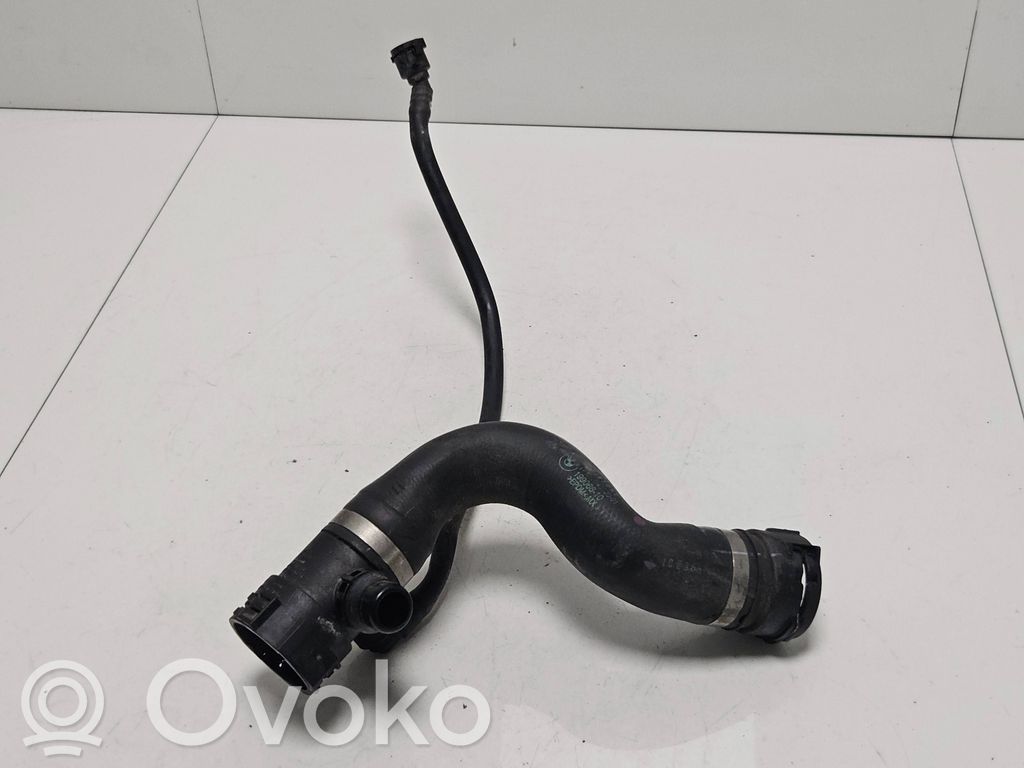 BMW X3 F25 Tubo flessibile del liquido di raffreddamento del motore 