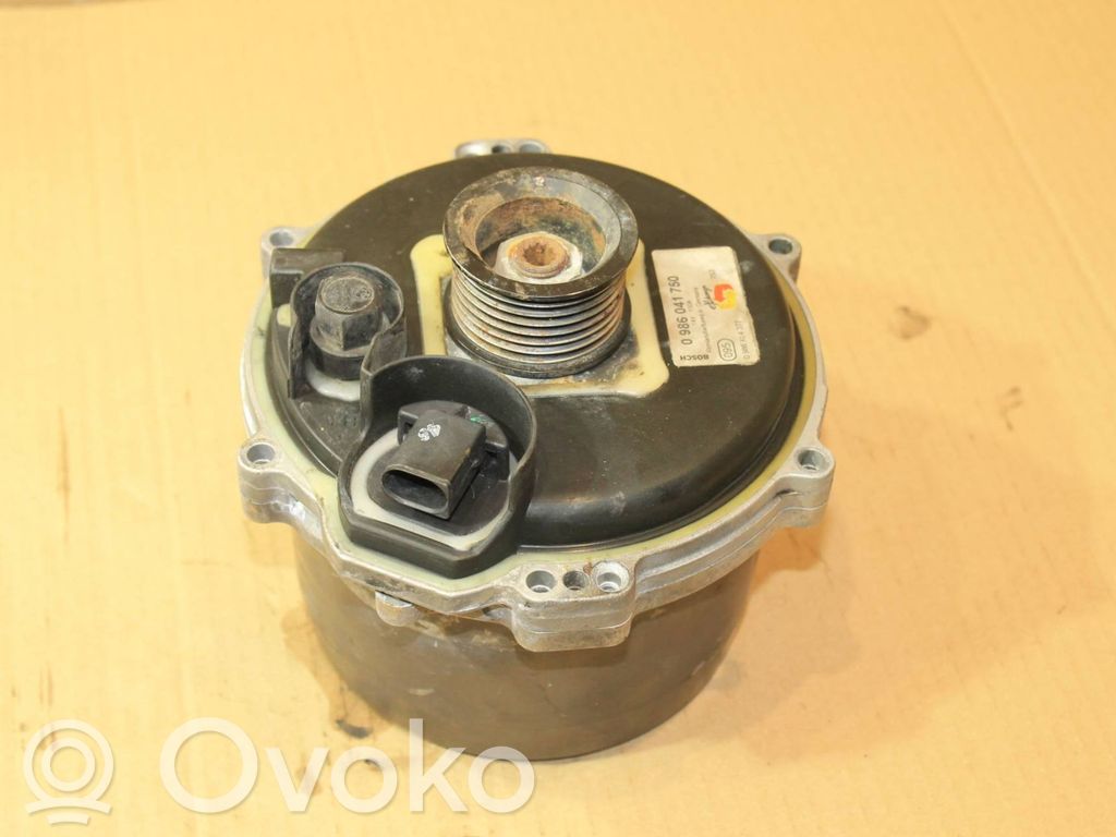 BMW X5 E53 Alternador 
