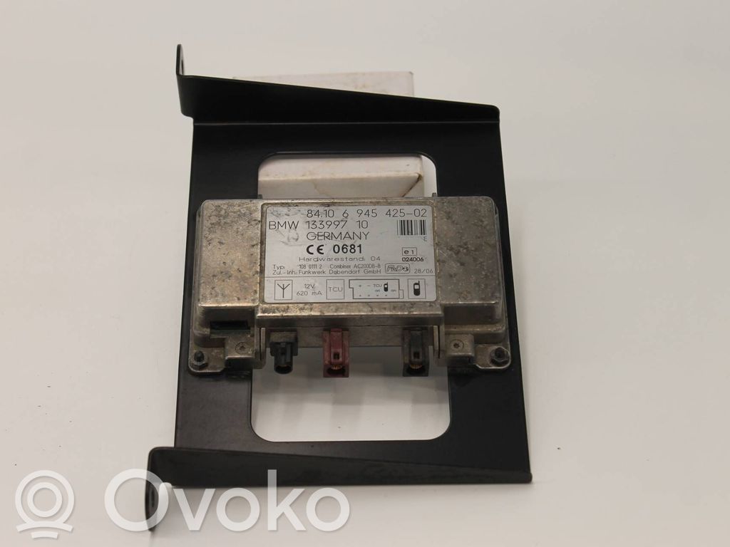 BMW X5 E53 Aerial antenna amplifier 