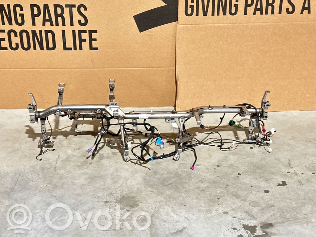 BMW 2 G42 Stelaż / Belka deski rozdzielczej 