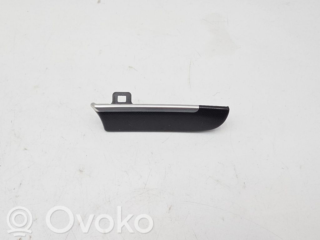 Volkswagen Touran II Ramă ornament torpedou bord 