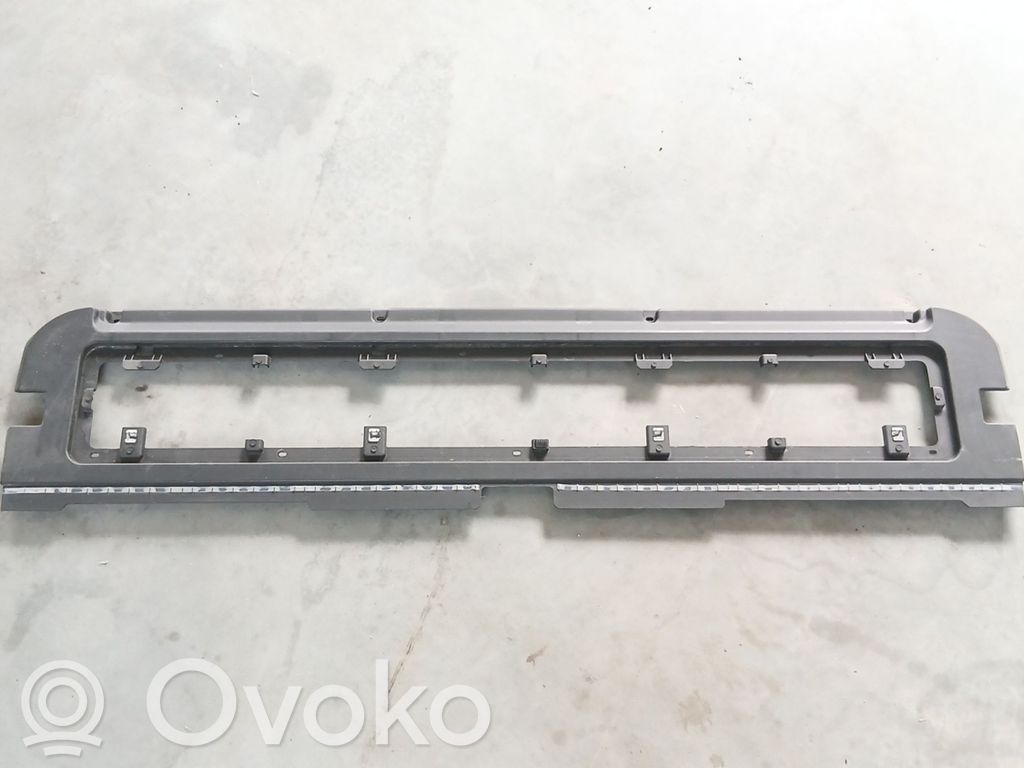 BMW X5 E53 Tailgate trim 