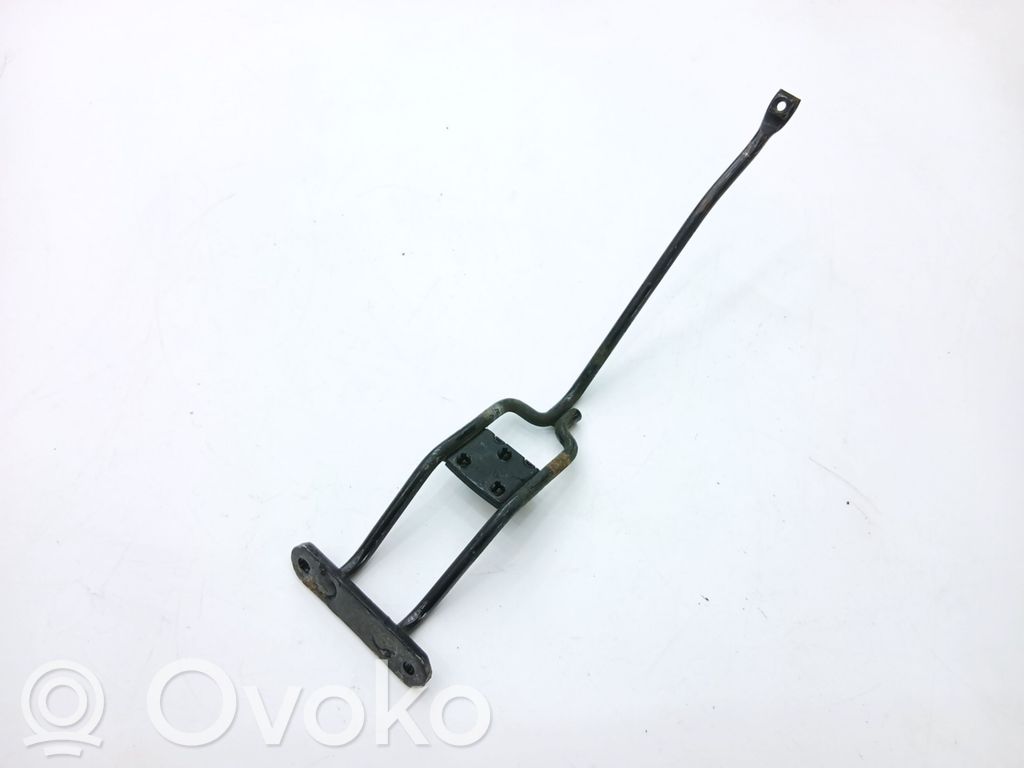 BMW 3 E90 E91 Konepellin lukituksen vastakappale 
