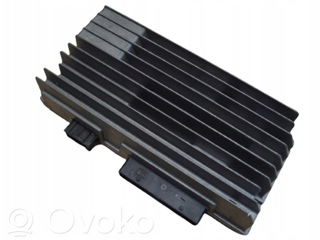 Audi A4 S4 B8 8K Wzmacniacz audio 