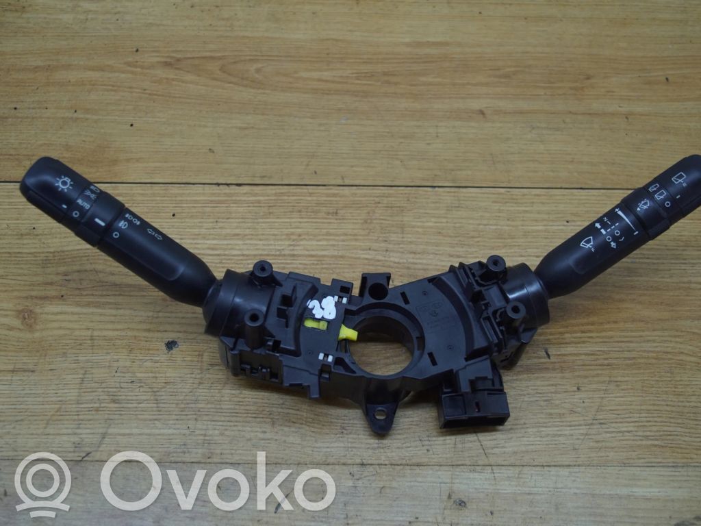 KIA Picanto Wiper turn signal indicator stalk/switch 