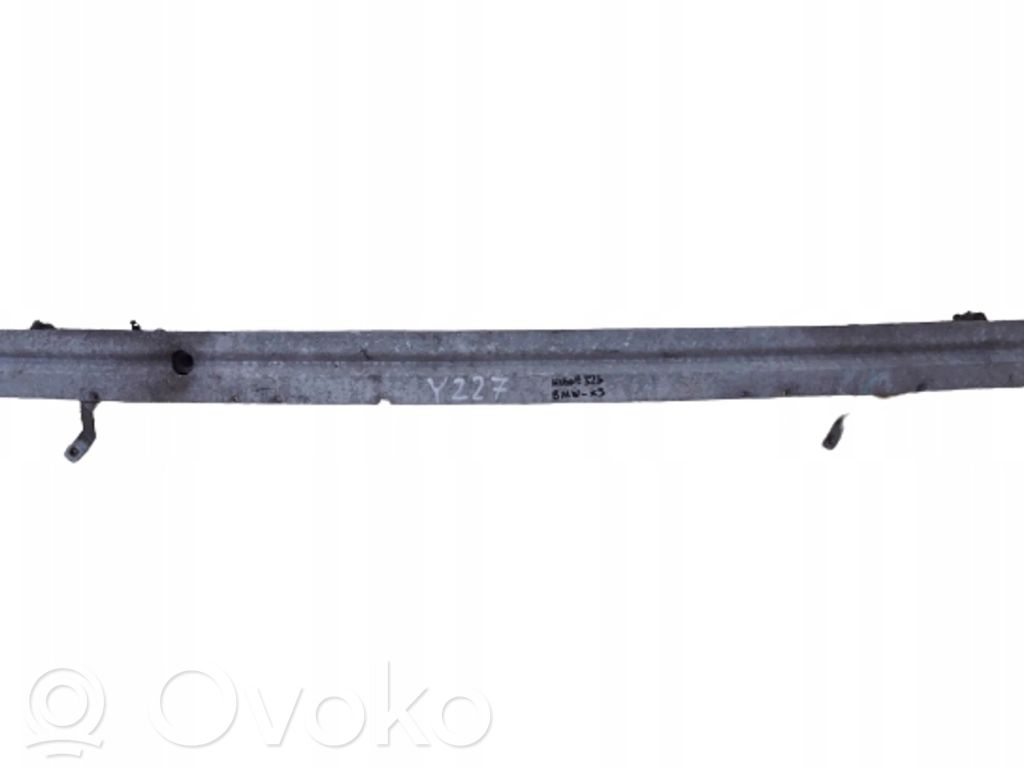 Balkis priekinio bamperio