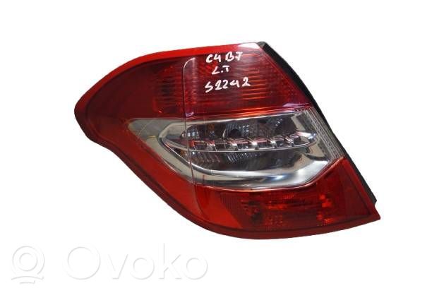 Citroen C4 II Aizmugurējais lukturis virsbūvē 
