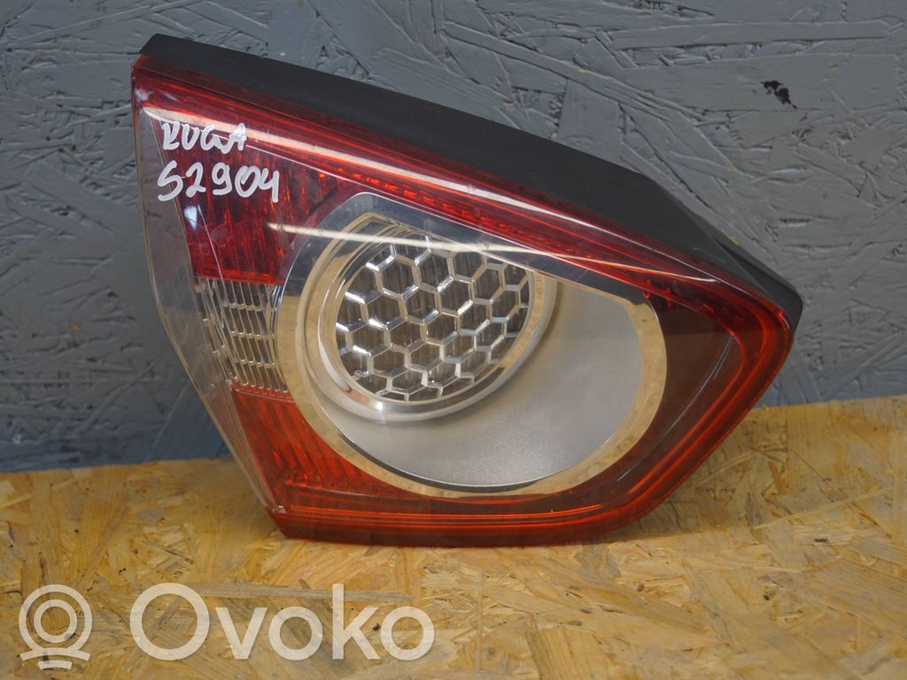 Ford Kuga I Takavalot 