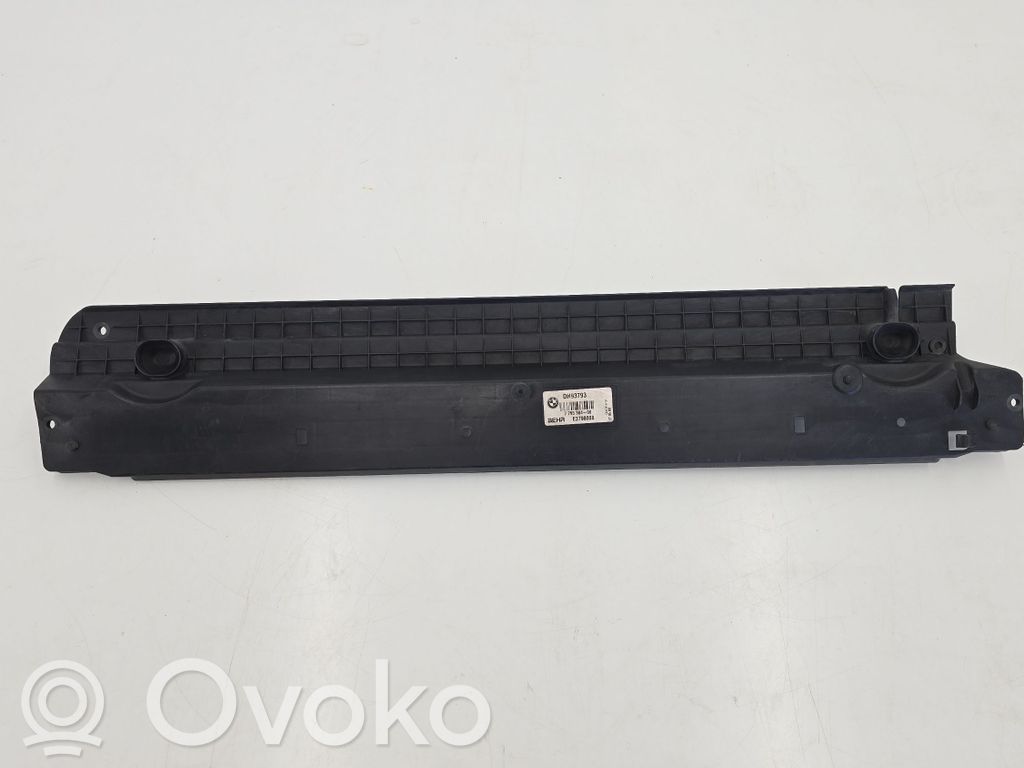 BMW 7 E65 E66 Garniture de radiateur 