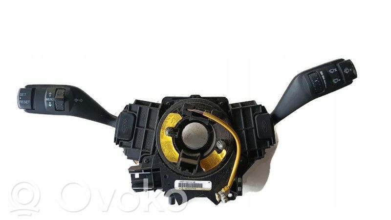 Ford Focus Interrupteur d'ouverture de coffre 