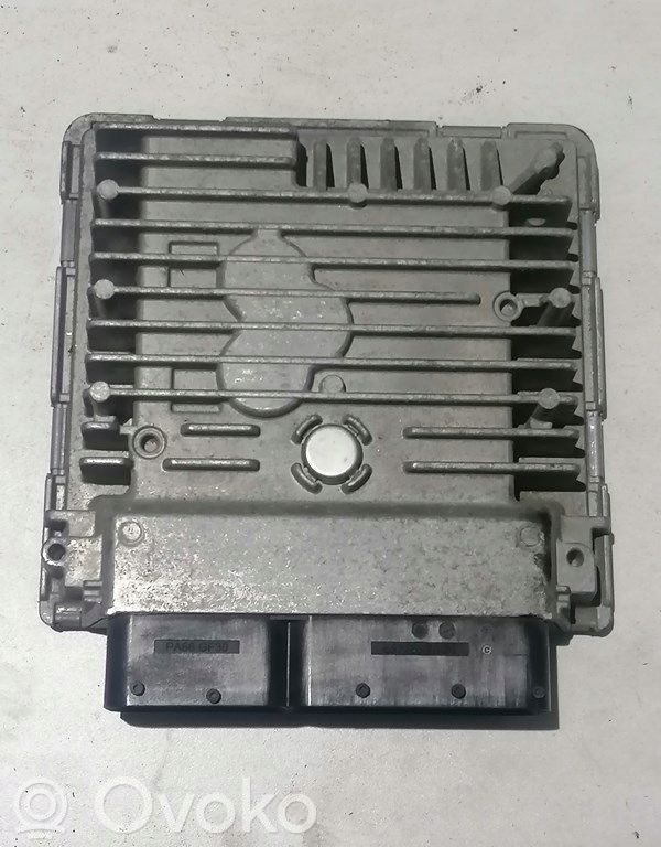 Engine control unit/module   5WP42937AA