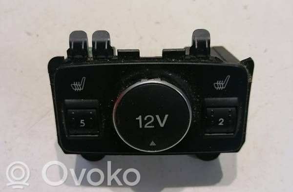Przełączniki podgrzewania foteli   CJ5T19K314BA,1300T10C,271617