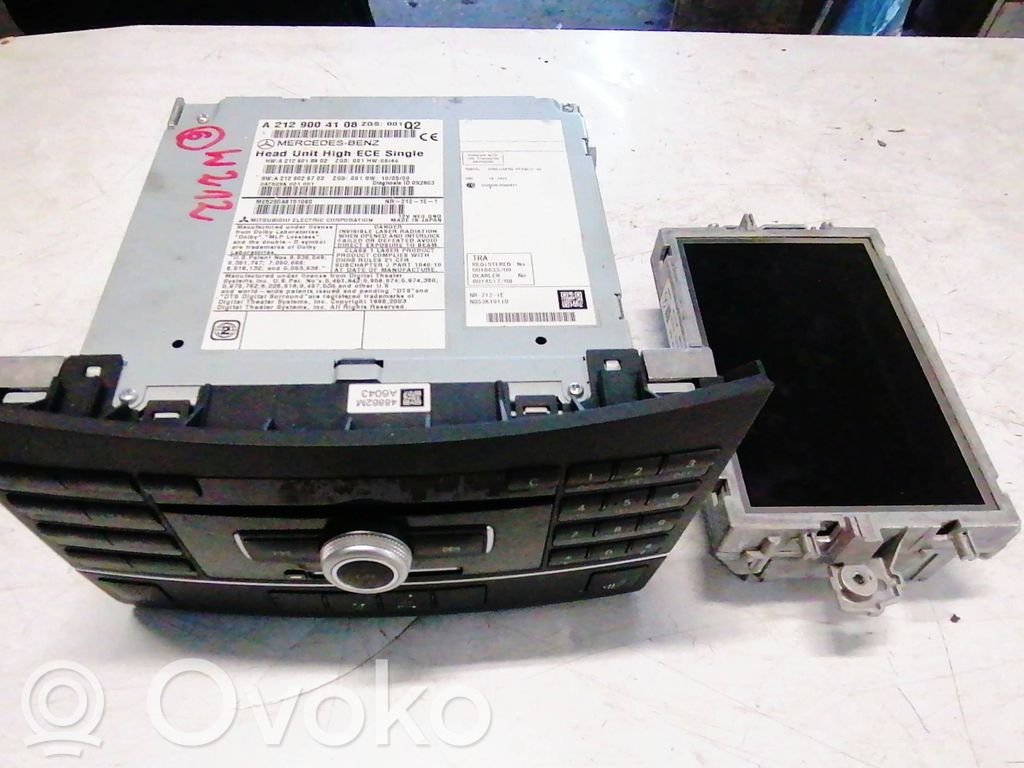 Mercedes-Benz E W212 Panel / Radioodtwarzacz CD/DVD/GPS 