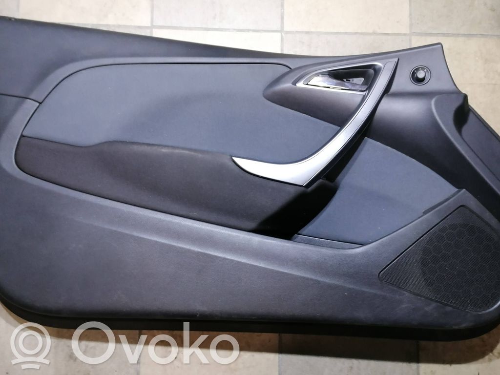 Opel Astra J Boczki / Poszycie drzwi przednich 