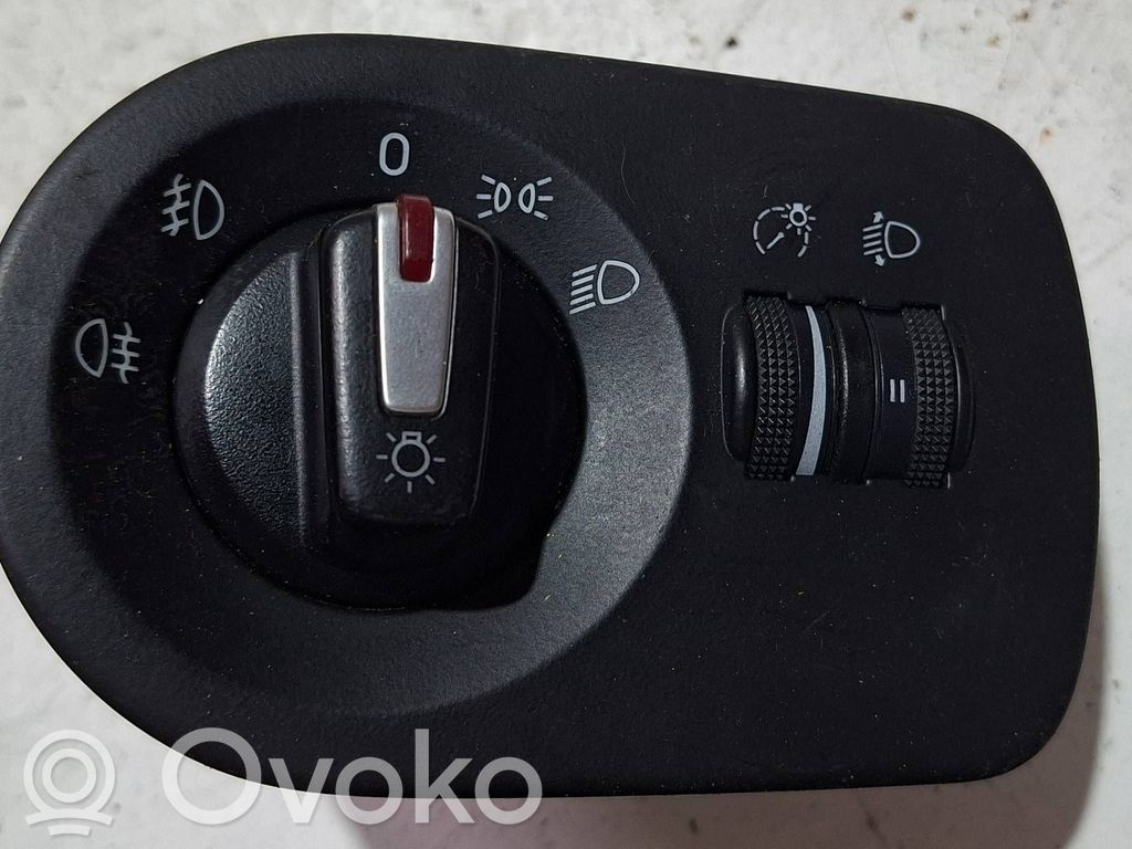 Interruptor de luz   1P1941431BR,1P1941431BR,BK710021003