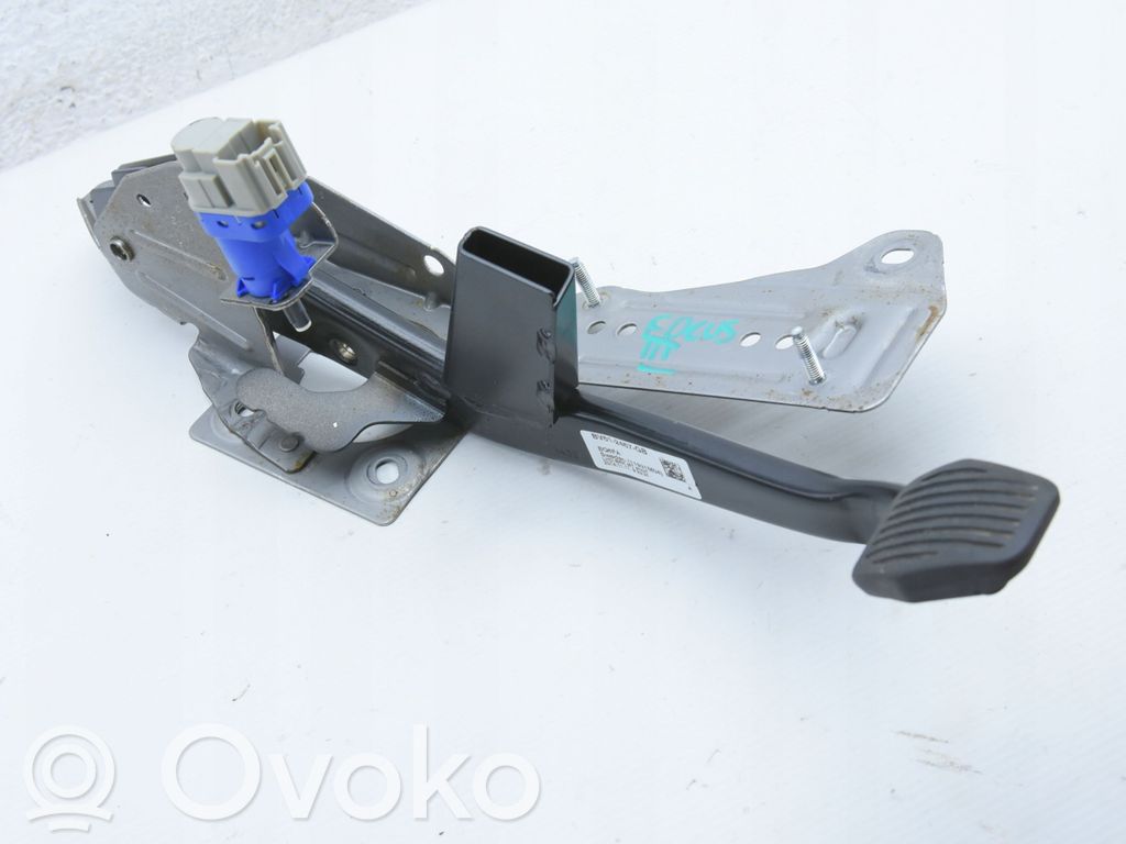 Ford Focus Brake pedal bracket assembly 
