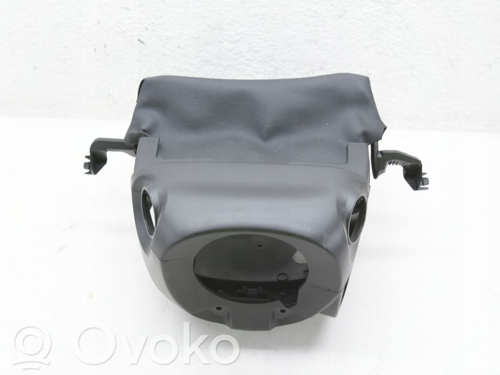 Renault Megane IV Отделка рулевой оси 