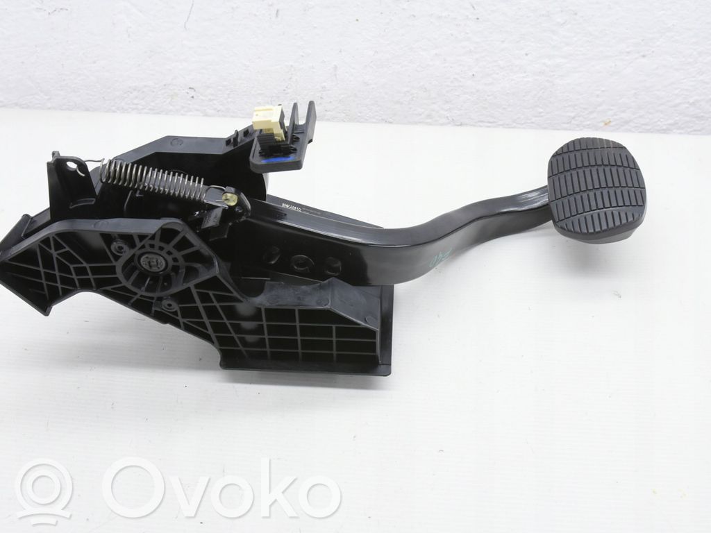 BMW 1 F40 Brake pedal 