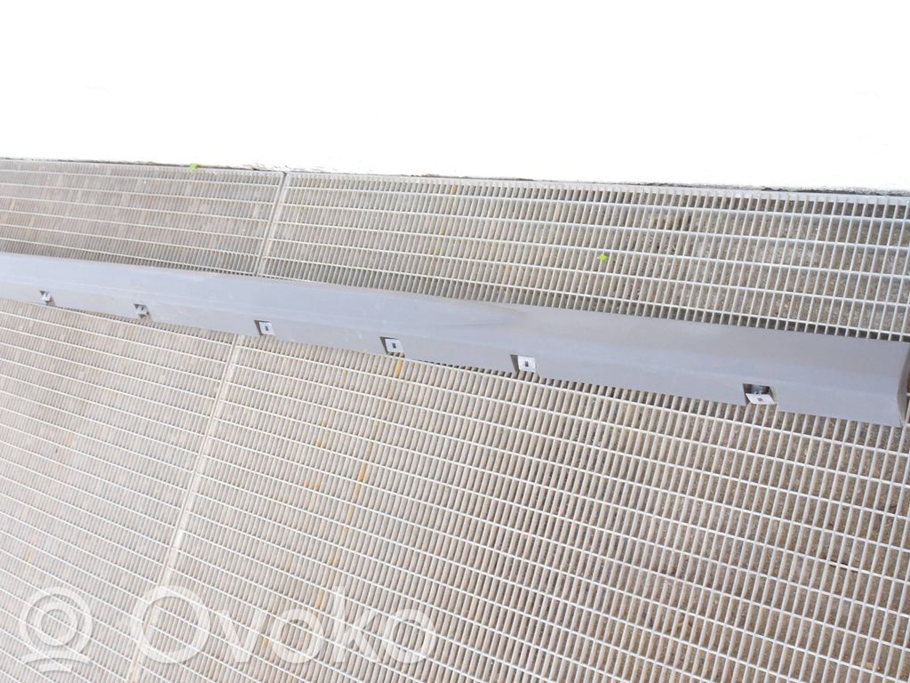 Ford Transit VII Slenkstis 