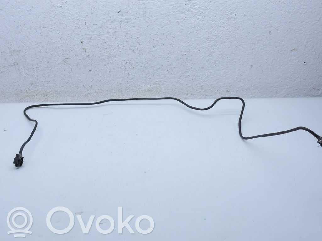 Engine coolant pipe/hose   9818468680